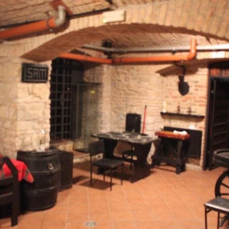 Alba Hostel Praag Buitenkant foto