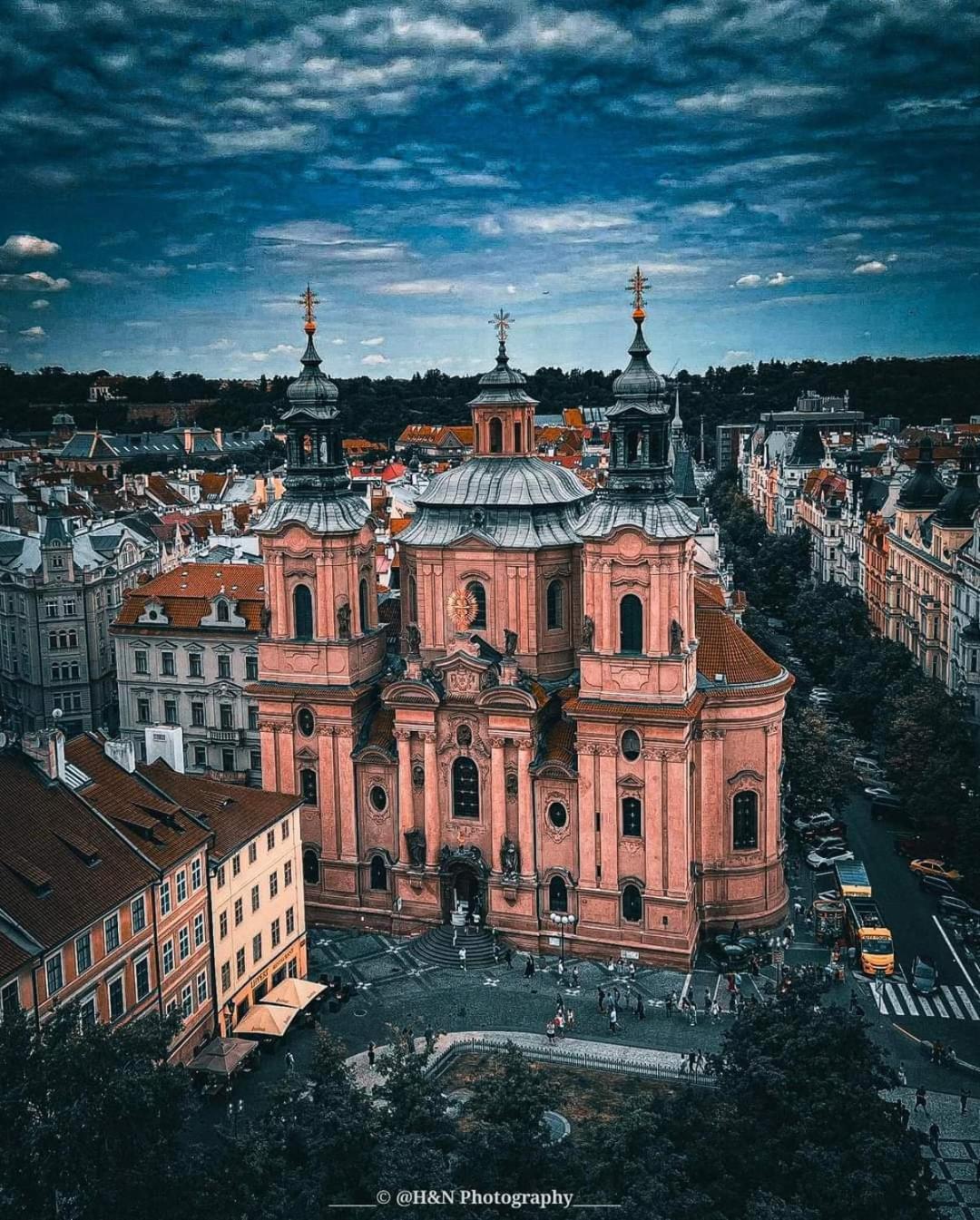 Alba Hostel Praag Buitenkant foto