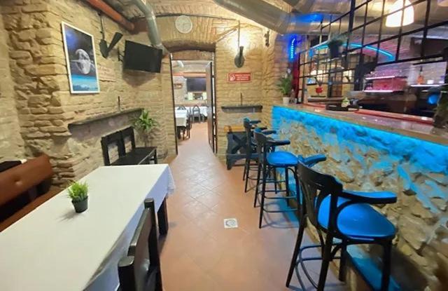 Alba Hostel Praag Buitenkant foto